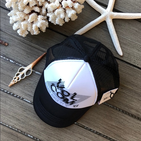 🌴🌼VOLCOM- SNAP BACK HAT🌼🌴 - Picture 2 of 4